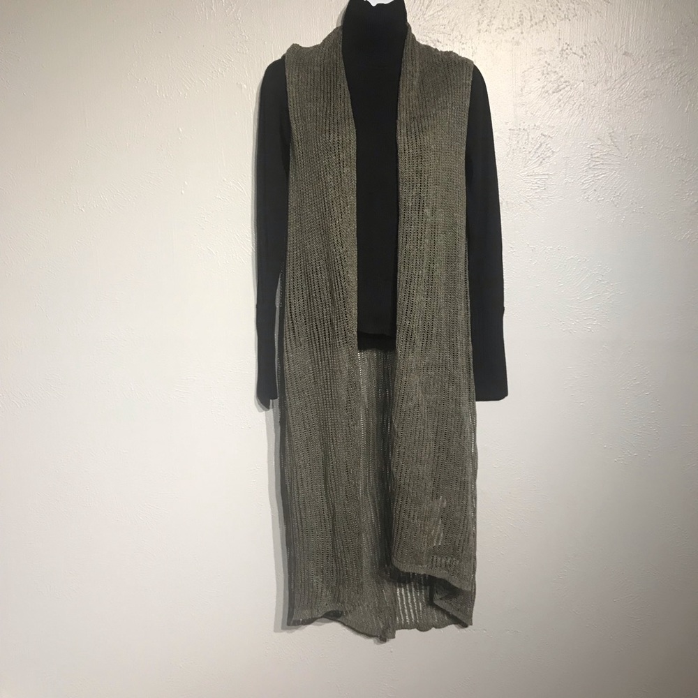 CHICOS CROCHET LONG VEST